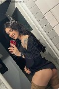 Milano Trav Julia 324 26 10 195 foto selfie 6